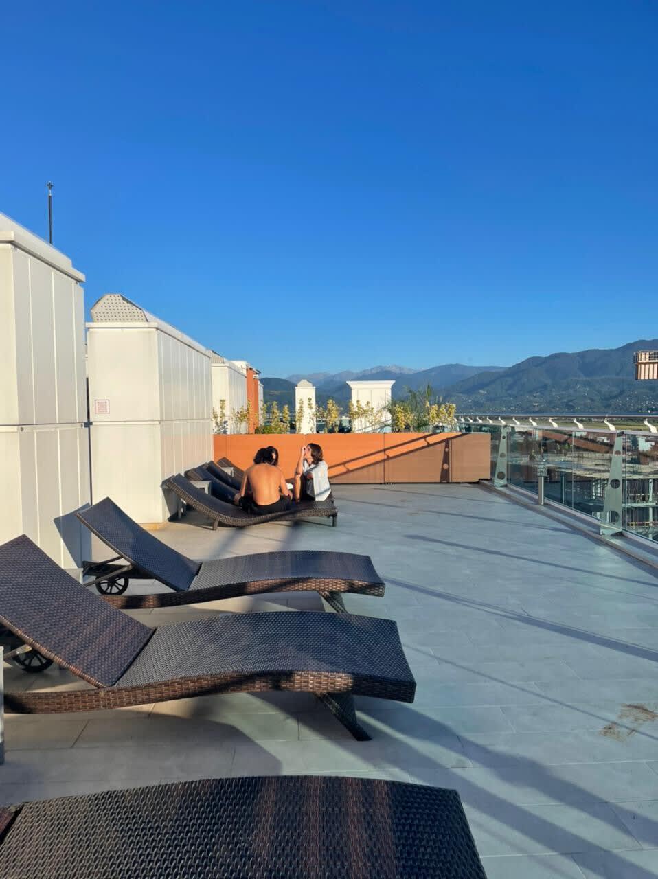 Whether you’re starting your day with a coffee or ending it with a cocktail, this well-furnished terrace provides a delightful spot to soak in the atmosphere