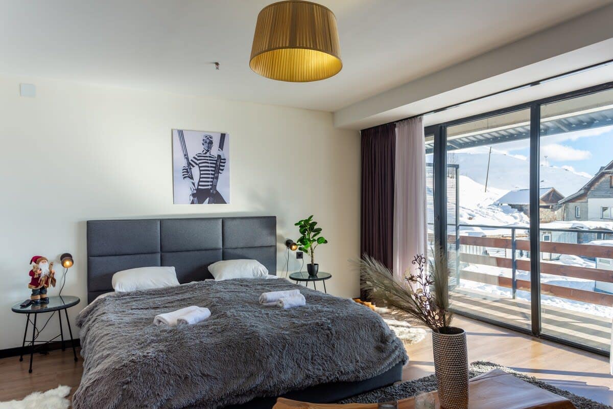 Gudauri 2 Bedroom Apart- 300 m from main lift in Gudauri