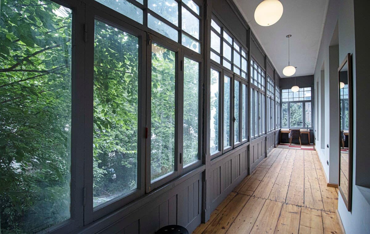 Green space sets the tone for a peaceful and serene stay