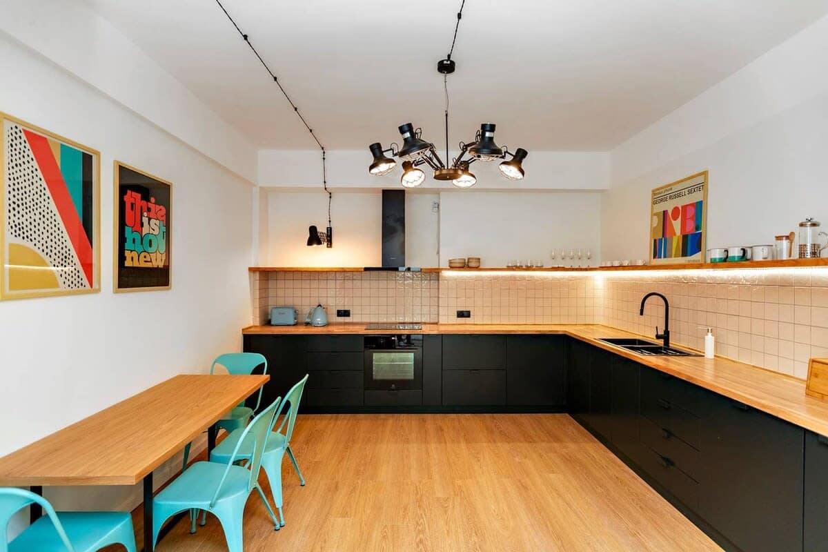Spacious and stylish kitchen, designed for both functionality and elegance.