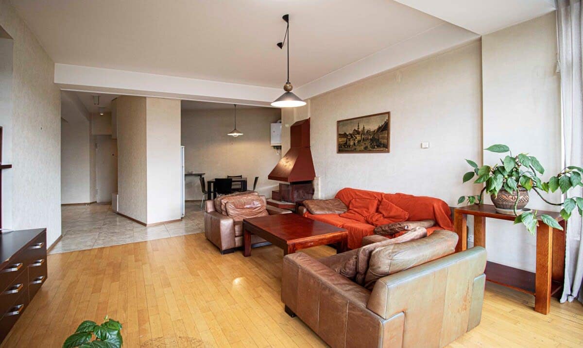Cozy 1 Bedroom Balcony Apartment in Mtatsminda in Mtatsminda
