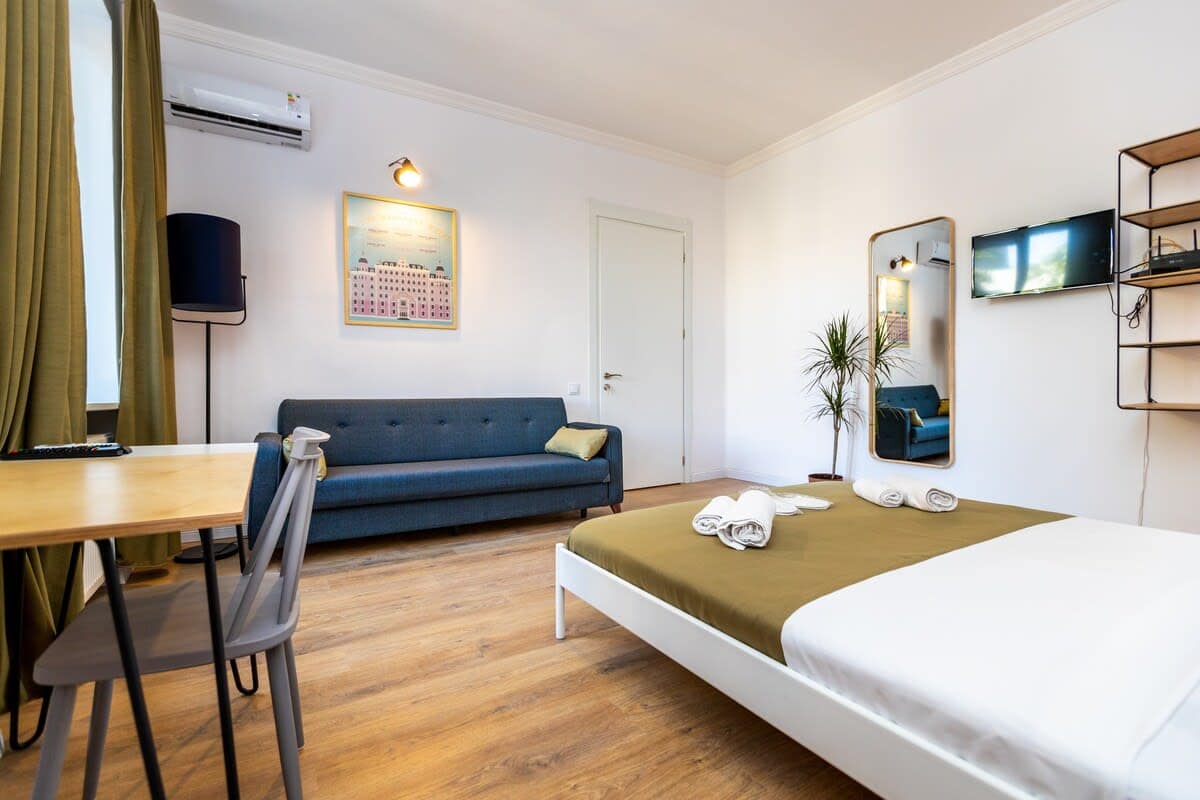 Stay cool and comfortable with the air conditioning, perfect for warm days