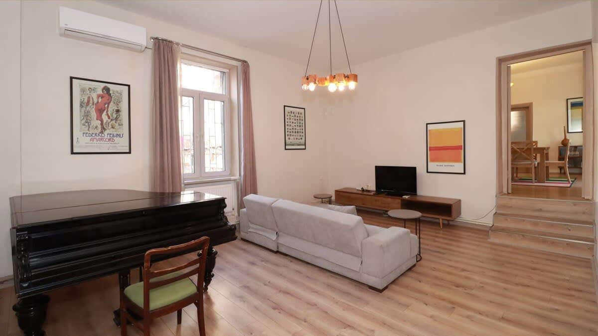 Cozy Apartment Near Fabrika in Chugureti