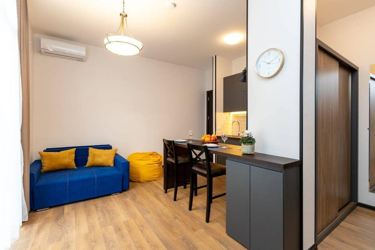 Vibrant 1 Bedroom Apartment Near Fabrika in Chugureti