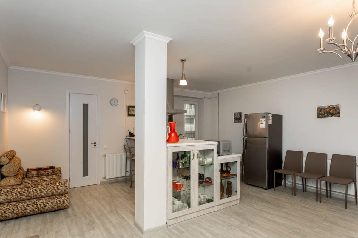 Charming 3 Bedroom Central Tbilisi Retreat in Vera