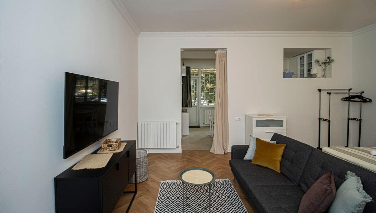 Every component of the living area has been chosen for both comfort and functionality