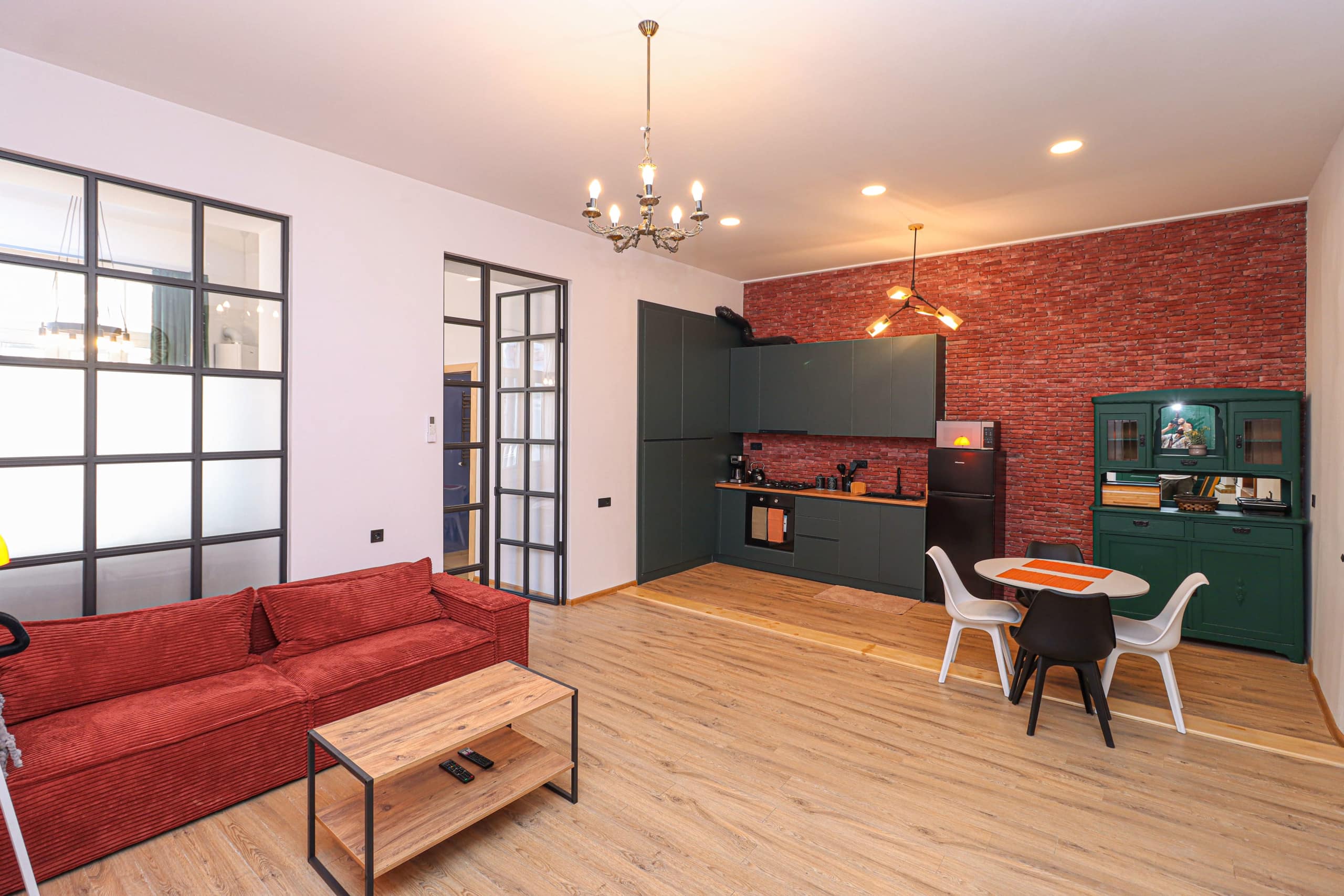 Stylish 1 Bedroom Apartment in Tbilisi in Chugureti