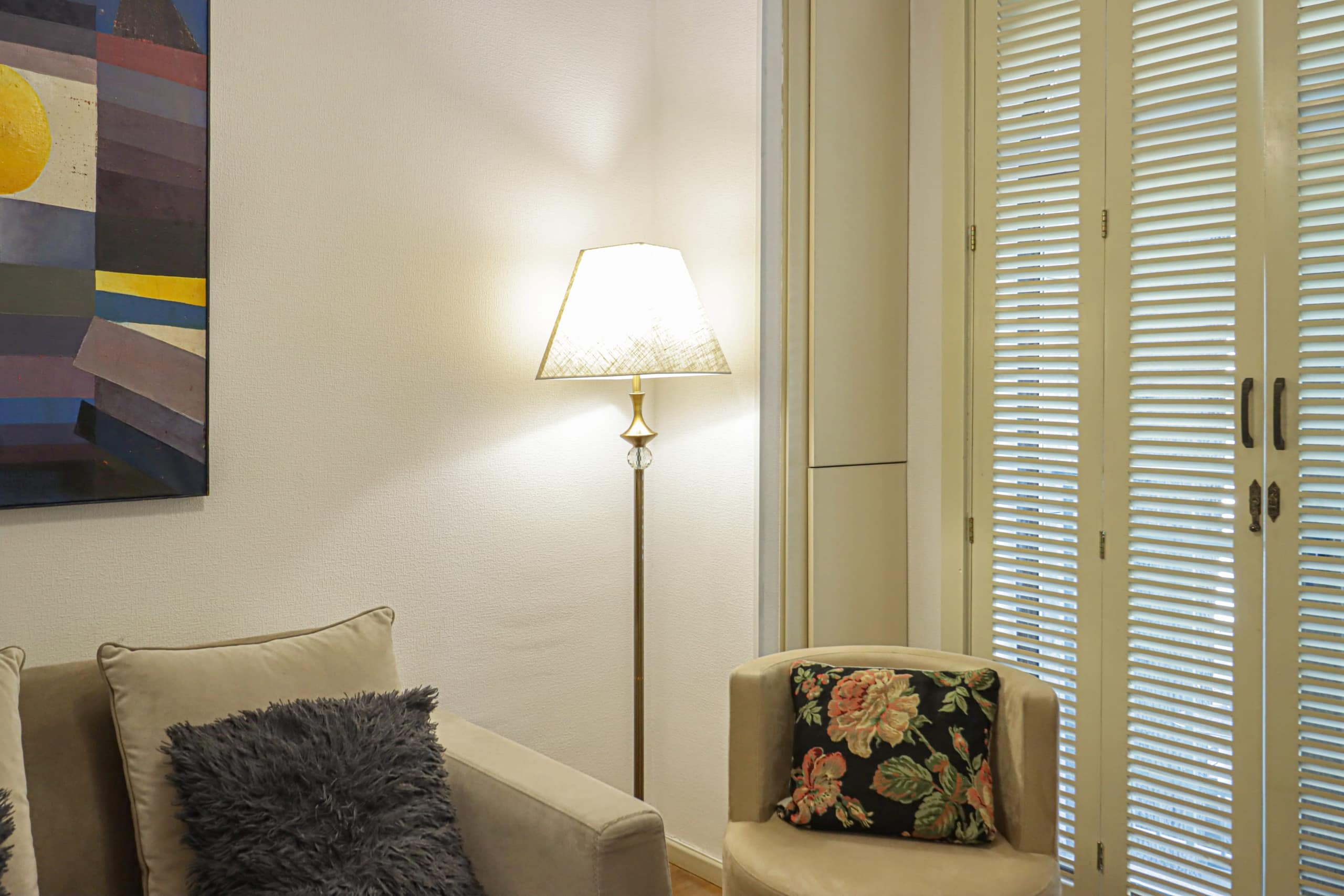 მყუდრო და სტილური ერთსაძინებლიანი ბინა თბილისის გულში, Mtatsminda