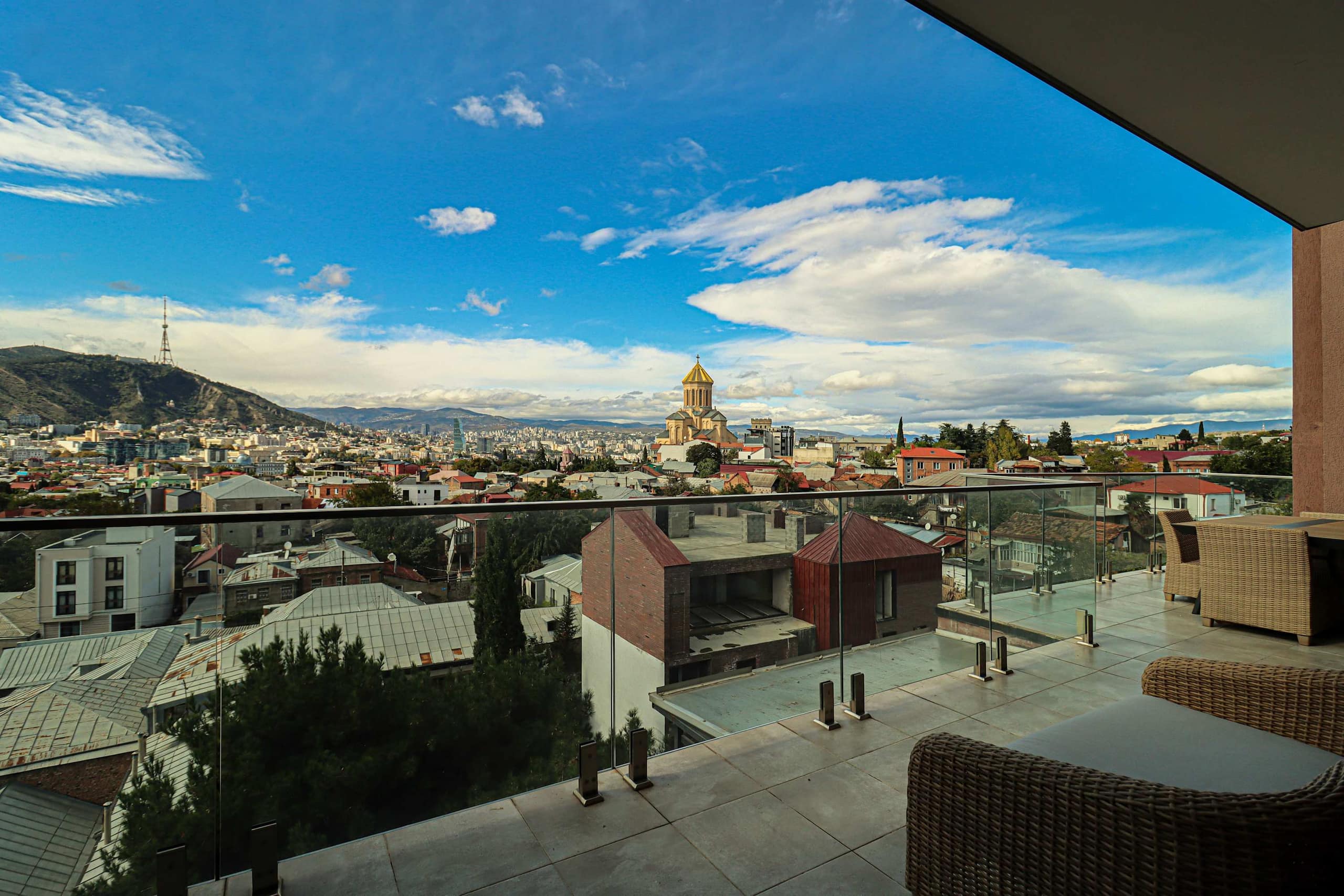 Stylish 3 Bedroom Duplex in Avlabari in Old Town