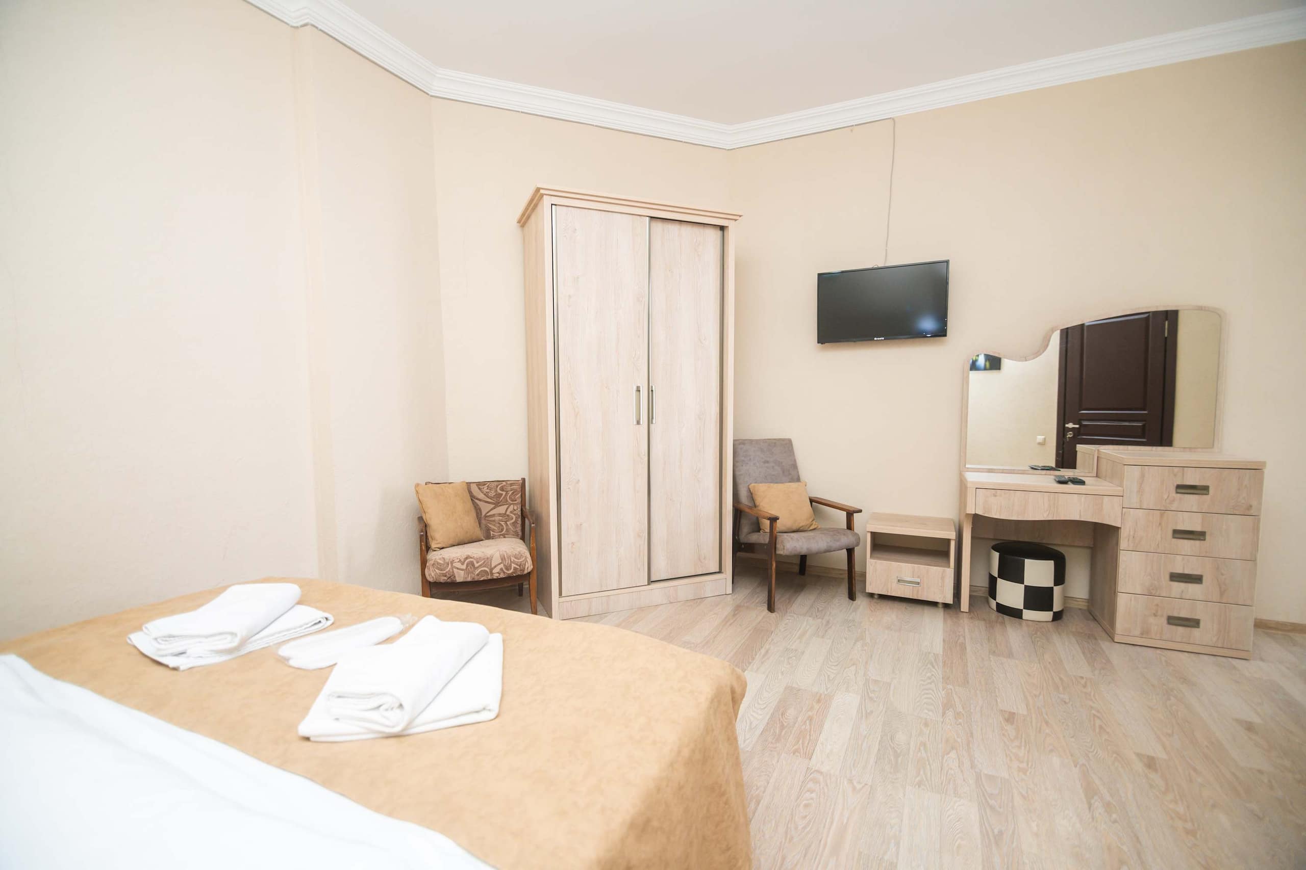 Batumi 3-Apartment Combo 3 Bedroom, 3 Bath, Sleeps 9 in Batumi