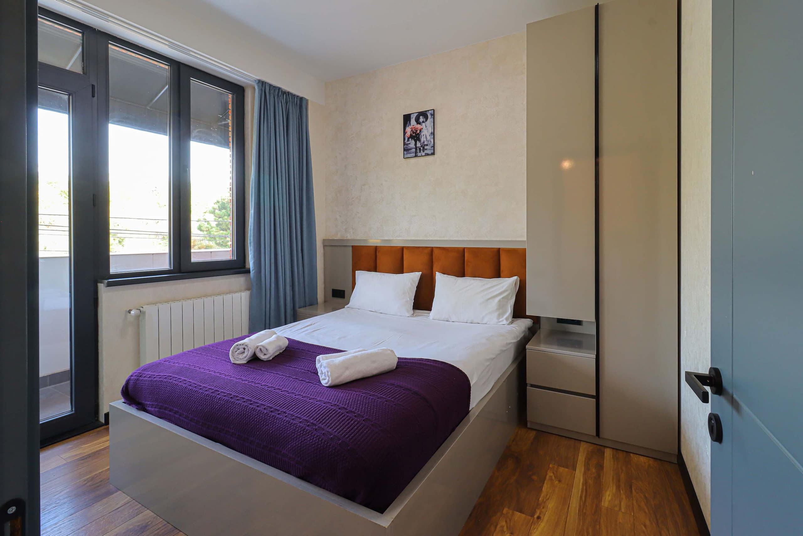 Newly Renovated Stylish 1 Bedroom Apartment For 4 in Chugureti