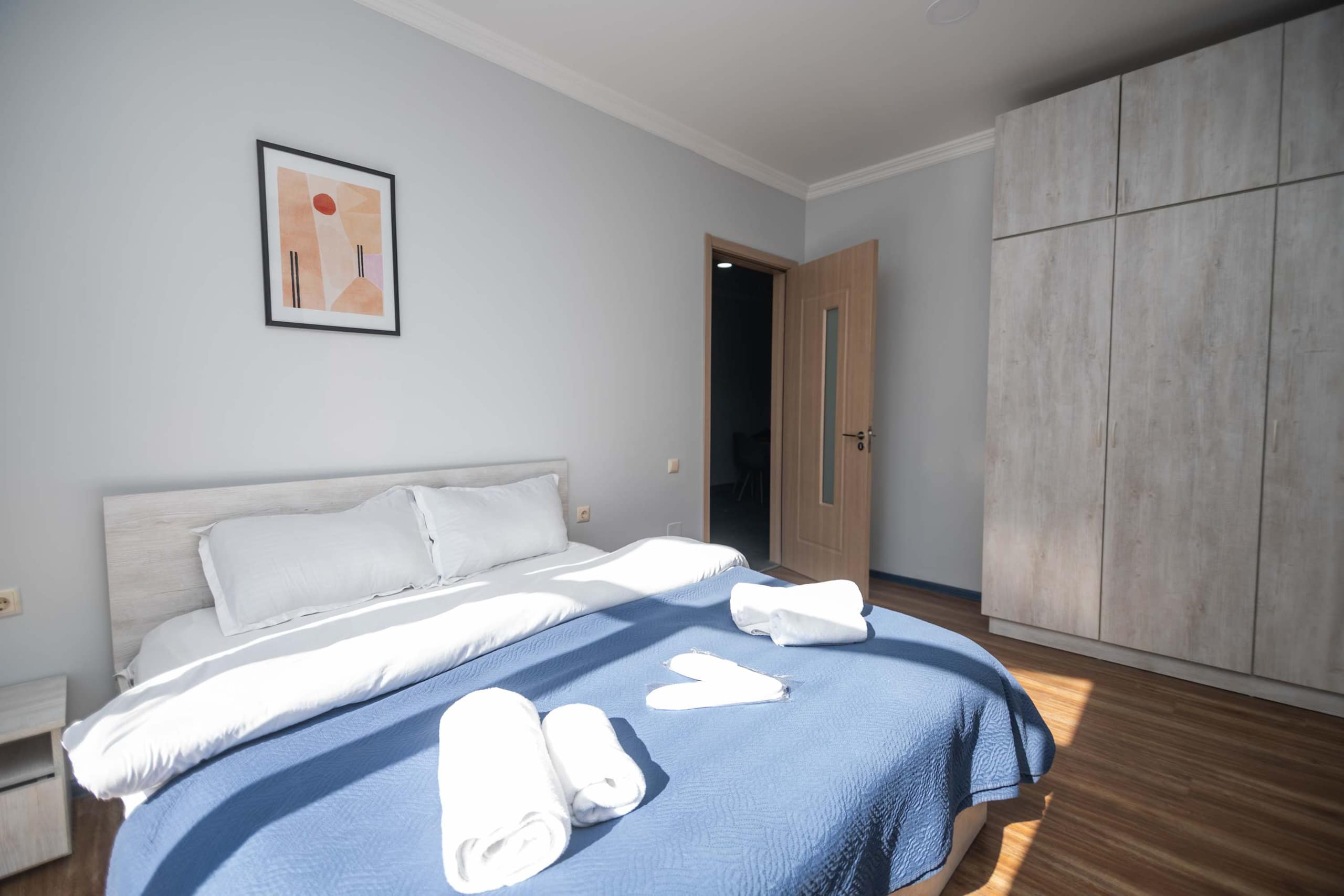 2 Bedroom Apartment - 5 Min to Boulevard in Batumi