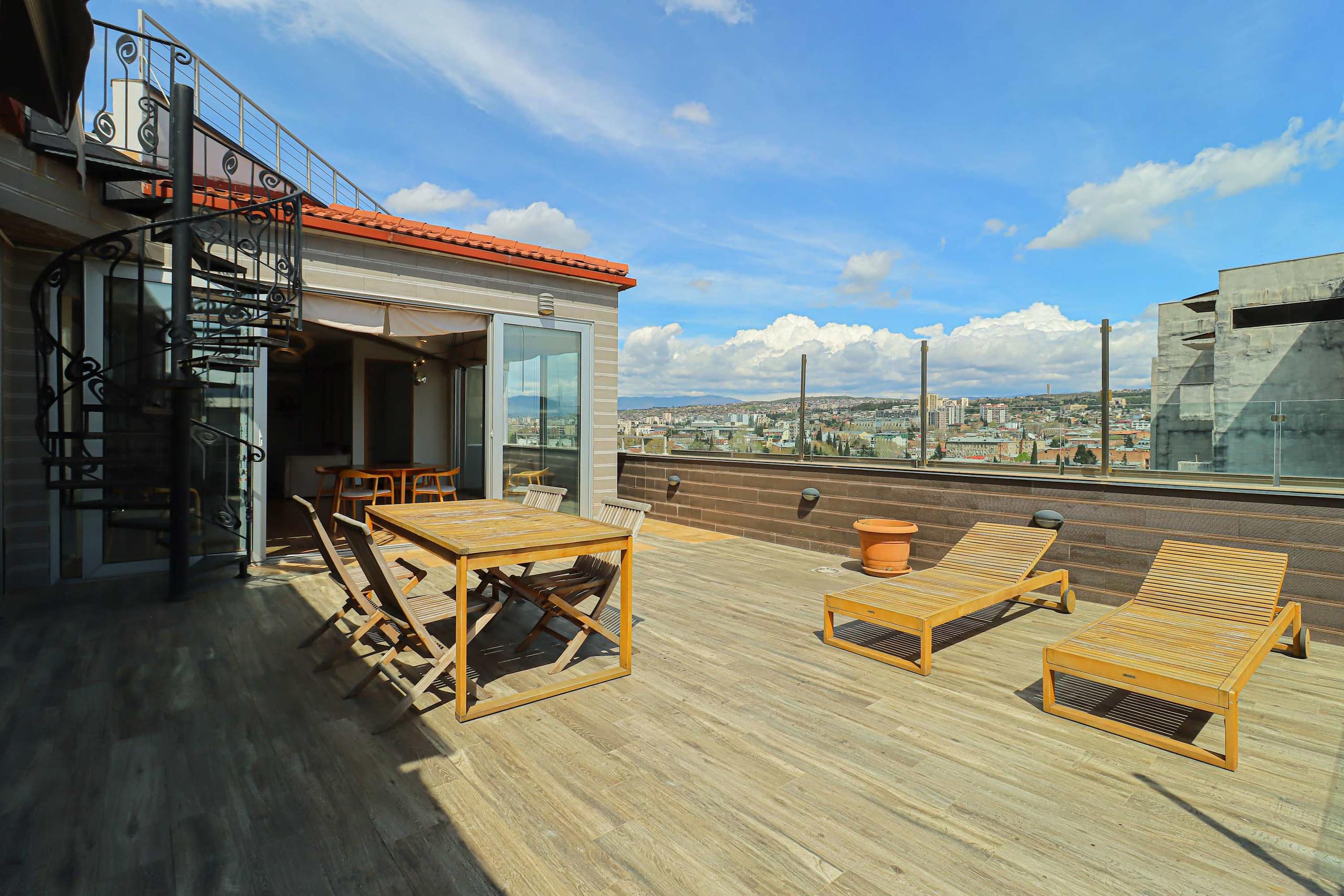 Penthouse 2 Bedroom | Marjanishvili | Terrace in Chugureti
