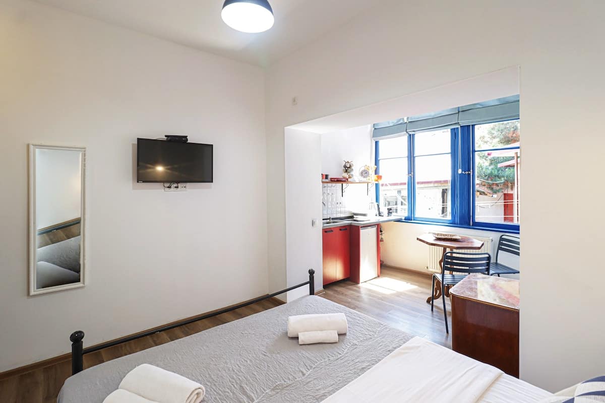 Cozy Studio in Old Tbilisi in Mtatsminda