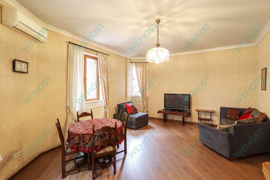 2-Room Apartment for Rent near Gudiashvili Square image 3