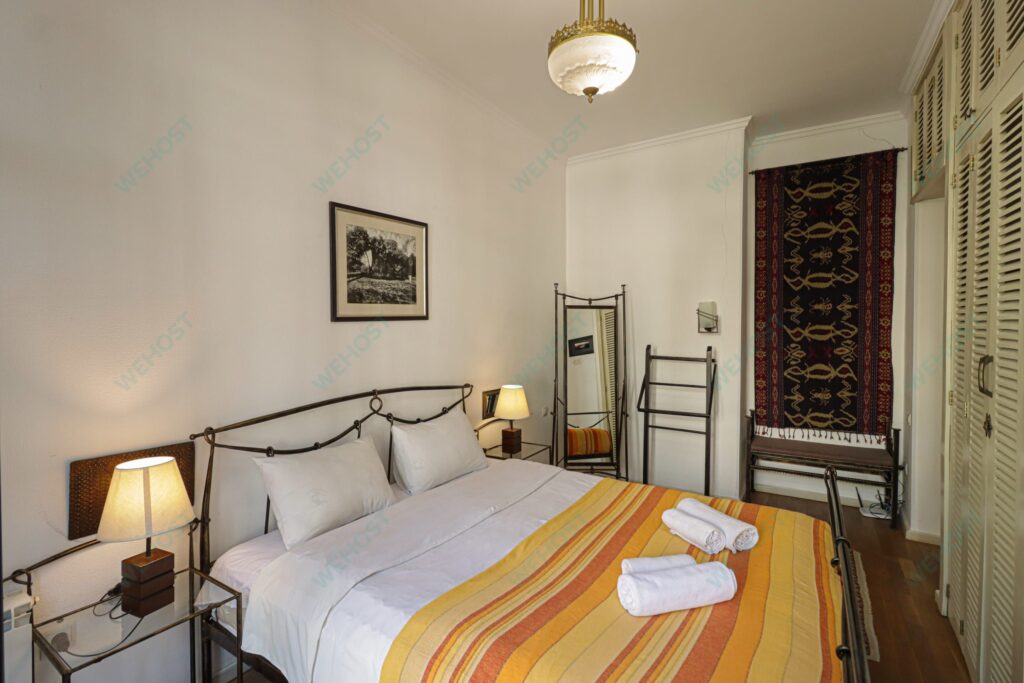 1-bedroom Apartment in Mtatsminda image 1