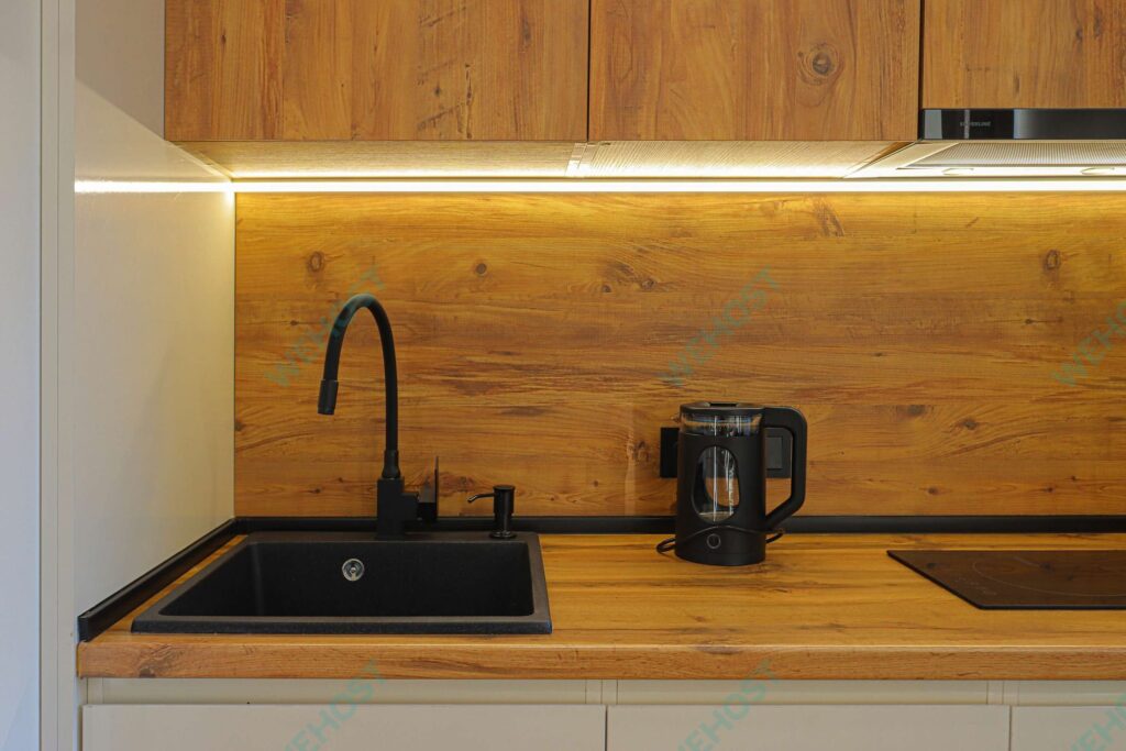 Compact apartment for rent in Chughureti image 4