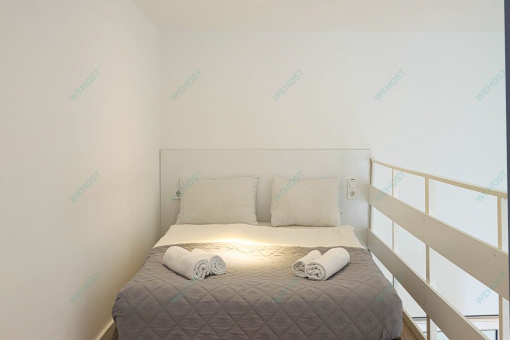 For rent: 1-bedroom apartment in Mtatsminda image 3