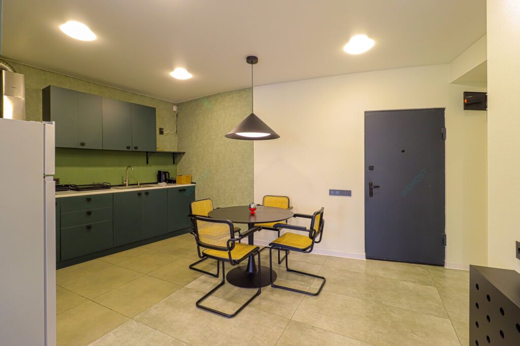 2BR Apartment for Rent on Kipshidze St. image 4
