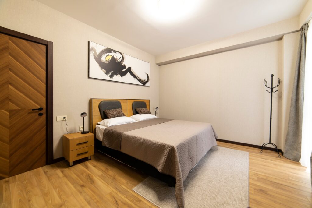 3-Bedroom Apartment for Rent in Krtsanisi image 2