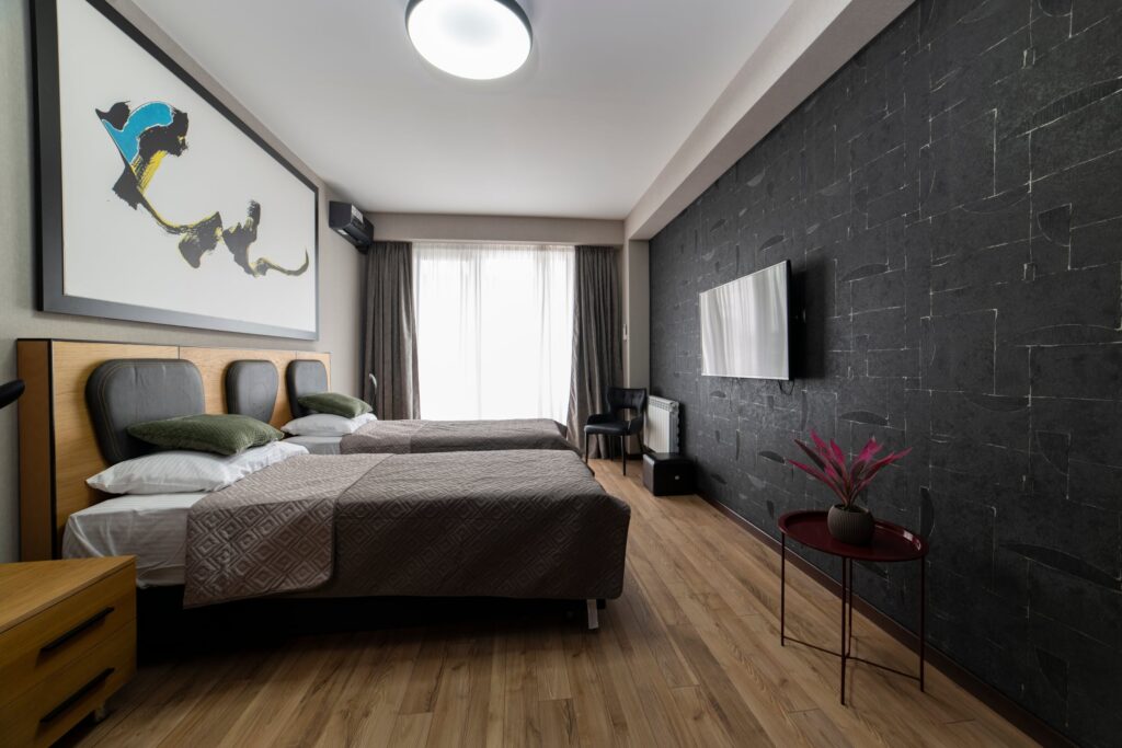 3-Bedroom Apartment for Rent in Krtsanisi image 5